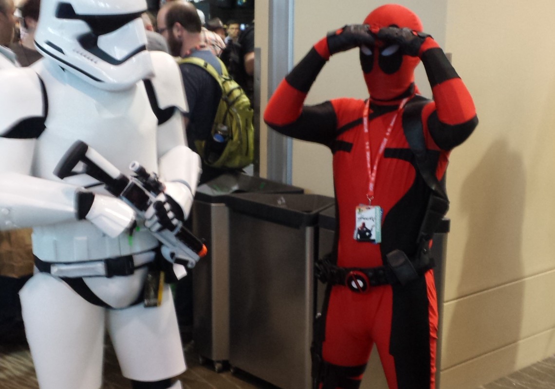 Deadpool and stormtrooper at ECCC